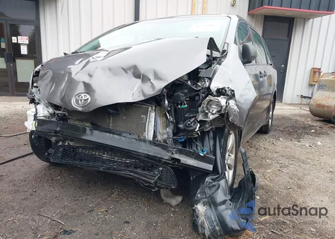 2012 Toyota Sienna Base 7 Passenger from USA, damaged, VIN 5TDKA3DCXCS014680